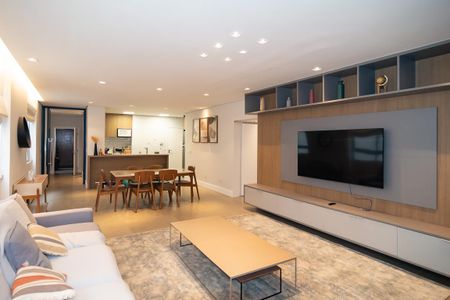 Apartamento à venda com 200m², 3 quartos e 1 vaga Apartamento à venda com 200m², 3 quartos e 1 vagaSala