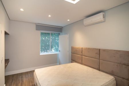 Apartamento à venda com 200m², 3 quartos e 1 vaga Apartamento à venda com 200m², 3 quartos e 1 vagaSuíte 3