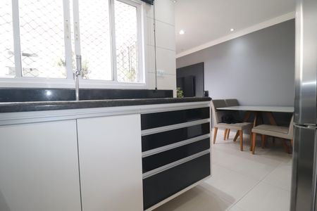 Apartamento à venda com 100m², 2 quartos e 1 vagaCozinha