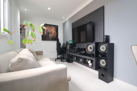 Apartamento à venda com 100m², 2 quartos e 1 vagaSala