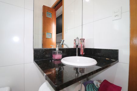 Apartamento à venda com 100m², 2 quartos e 1 vagaBanheiro da Suíte