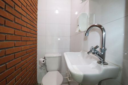 Apartamento à venda com 100m², 2 quartos e 1 vagaBanheiro de Serviço