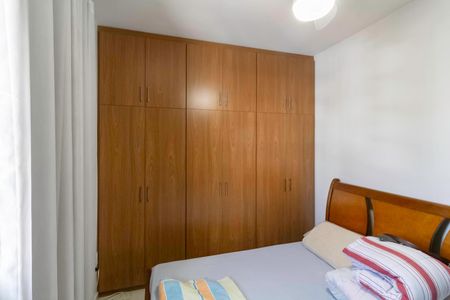 Casa à venda com 924m², 5 quartos e 8 vagasQuarto 3