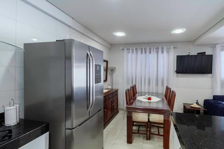 Casa à venda com 924m², 5 quartos e 8 vagasSala/Cozinha