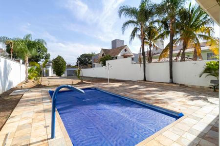 Casa à venda com 924m², 5 quartos e 8 vagasÁrea comum