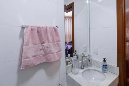 Casa à venda com 924m², 5 quartos e 8 vagasBanheiro Social 