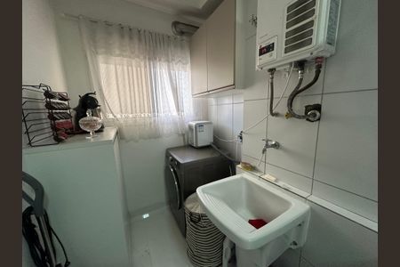 Apartamento à venda com 68m², 3 quartos e 1 vaga Apartamento à venda com 68m², 3 quartos e 1 vagaÁrea de Serviço