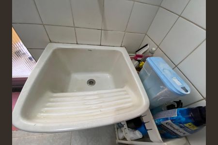 Casa à venda com 360m², 5 quartos e 4 vagas Casa à venda com 360m², 5 quartos e 4 vagasÁrea de Serviço