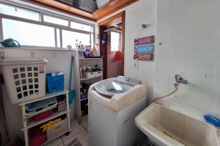 Apartamento à venda com 90m², 2 quartos e 1 vagaÁrea de Serviço