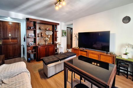 Apartamento à venda com 90m², 2 quartos e 1 vagaSala