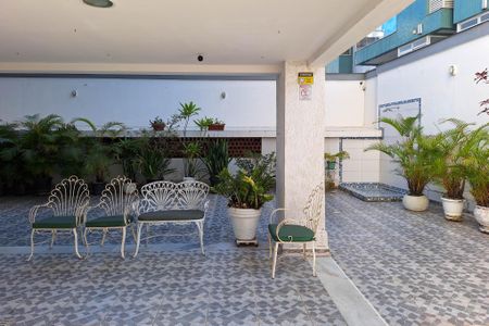 Apartamento à venda com 90m², 2 quartos e 1 vagaÁrea comum