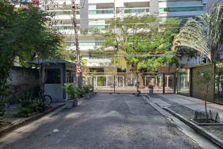 Apartamento à venda com 90m², 2 quartos e 1 vagaFachada