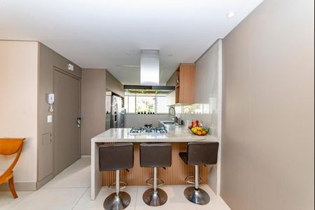 Apartamento à venda com 95m², 2 quartos e 2 vagas Apartamento à venda com 95m², 2 quartos e 2 vagasCozinha