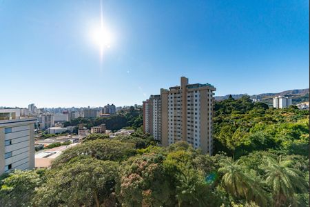 Apartamento à venda com 95m², 2 quartos e 2 vagas Apartamento à venda com 95m², 2 quartos e 2 vagasSuíte 1