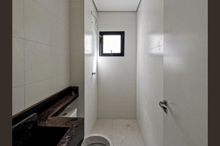 Apartamento à venda com 63m², 2 quartos e 1 vaga Apartamento à venda com 63m², 2 quartos e 1 vagaBanheiro da Suíte