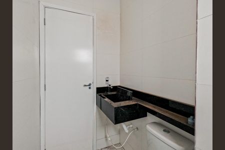 Apartamento à venda com 63m², 2 quartos e 1 vaga Apartamento à venda com 63m², 2 quartos e 1 vagaBanheiro da Suíte