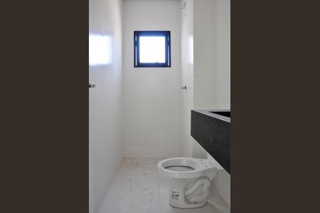 Apartamento à venda com 59m², 2 quartos e 1 vaga Apartamento à venda com 59m², 2 quartos e 1 vagaBanheiro Social