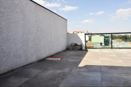 Apartamento à venda com 104m², 2 quartos e 1 vaga Apartamento à venda com 104m², 2 quartos e 1 vagaDetalhe - Quintal