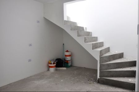 Apartamento à venda com 103m², 2 quartos e 1 vaga Apartamento à venda com 103m², 2 quartos e 1 vagaSala