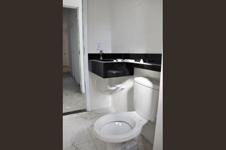 Apartamento à venda com 103m², 2 quartos e 1 vaga Apartamento à venda com 103m², 2 quartos e 1 vagaBanheiro da Suíte