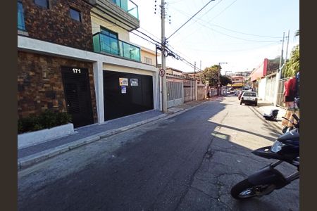 Apartamento à venda com 103m², 2 quartos e 1 vaga Apartamento à venda com 103m², 2 quartos e 1 vagaVista da Rua