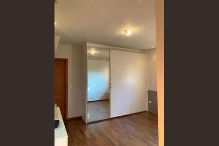 Casa à venda com 281m², 4 quartos e 3 vagas