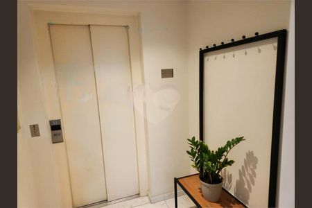Apartamento à venda com 241m², 4 quartos e 4 vagas