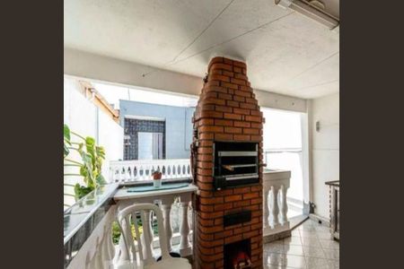 Casa à venda com 140m², 3 quartos e 2 vagas