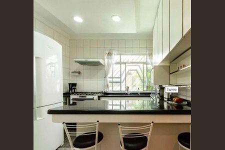 Casa à venda com 140m², 3 quartos e 2 vagas