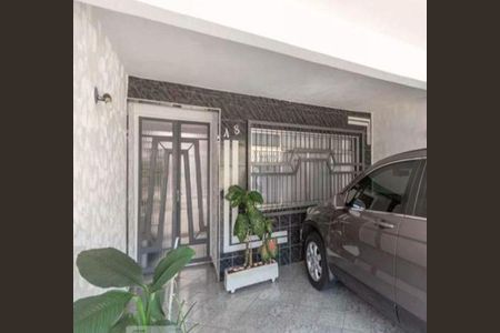 Casa à venda com 140m², 3 quartos e 2 vagas