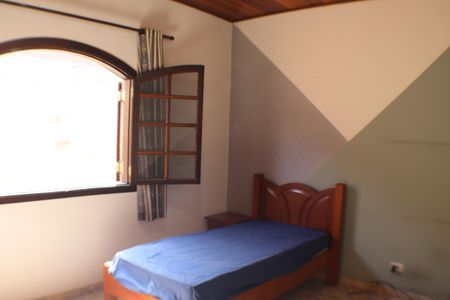 Casa para alugar com 325m², 4 quartos e 4 vagas Casa para alugar com 325m², 4 quartos e 4 vagasQuarto 1