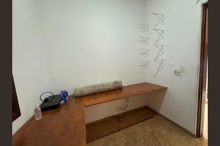 Casa para alugar com 325m², 4 quartos e 4 vagas Casa para alugar com 325m², 4 quartos e 4 vagasQuarto de Serviço