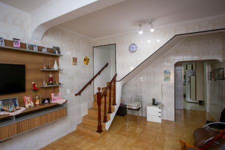 Sala de casa à venda com 4 quartos, 232m² em Taboão, Diadema