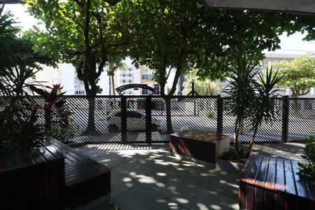 Apartamento para alugar com 126m², 4 quartos e 2 vagas Apartamento para alugar com 126m², 4 quartos e 2 vagasFachada