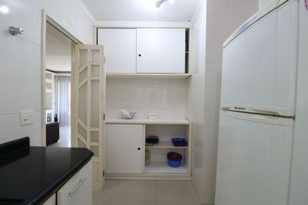Apartamento para alugar com 126m², 4 quartos e 2 vagas Apartamento para alugar com 126m², 4 quartos e 2 vagasCozinha