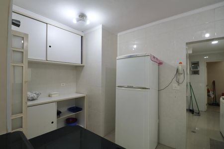 Apartamento para alugar com 126m², 4 quartos e 2 vagas Apartamento para alugar com 126m², 4 quartos e 2 vagasCozinha