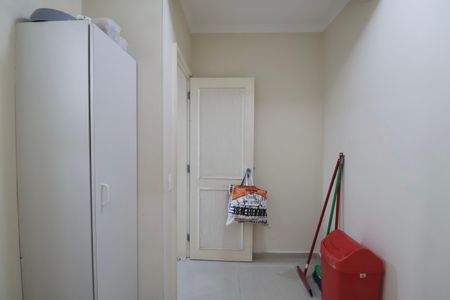 Apartamento para alugar com 126m², 4 quartos e 2 vagas Apartamento para alugar com 126m², 4 quartos e 2 vagasQuarto de Serviço