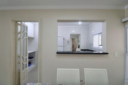 Apartamento para alugar com 126m², 4 quartos e 2 vagas Apartamento para alugar com 126m², 4 quartos e 2 vagasCozinha