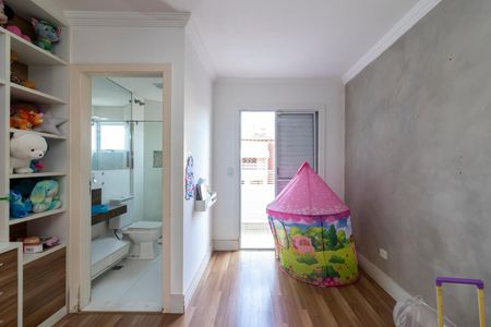 Casa à venda com 260m², 3 quartos e 5 vagasSuíte 2