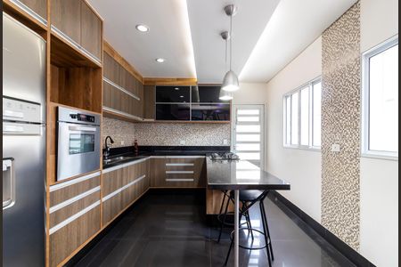 Casa à venda com 260m², 3 quartos e 5 vagasCozinha