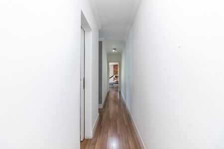 Casa à venda com 260m², 3 quartos e 5 vagasCorredor dos Quartos