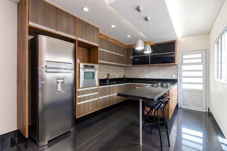 Casa à venda com 260m², 3 quartos e 5 vagasCozinha