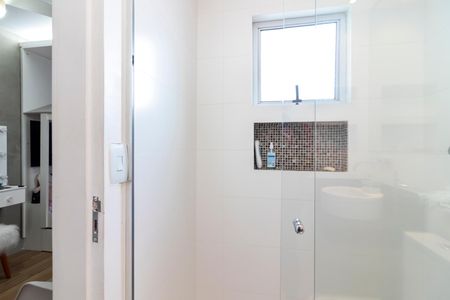 Casa à venda com 260m², 3 quartos e 5 vagasBanheiro da Suíte 3