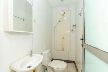 Apartamento à venda com 125m², 3 quartos e 2 vagas Apartamento à venda com 125m², 3 quartos e 2 vagasÁrea de Serviço