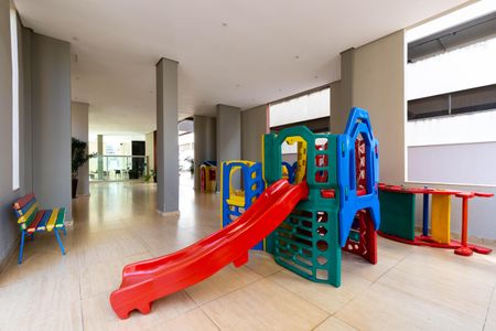 Apartamento à venda com 125m², 3 quartos e 2 vagas Apartamento à venda com 125m², 3 quartos e 2 vagasÁrea comum