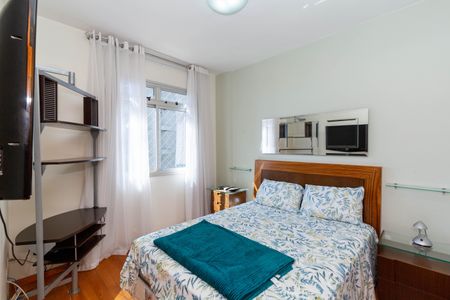 Apartamento à venda com 125m², 3 quartos e 2 vagas Apartamento à venda com 125m², 3 quartos e 2 vagasSuíte