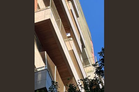 Apartamento à venda com 125m², 3 quartos e 2 vagas Apartamento à venda com 125m², 3 quartos e 2 vagasPlaca