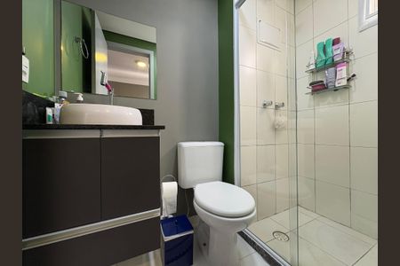 Apartamento à venda com 62m², 3 quartos e 2 vagas Apartamento à venda com 62m², 3 quartos e 2 vagasBanheiro da Suíte