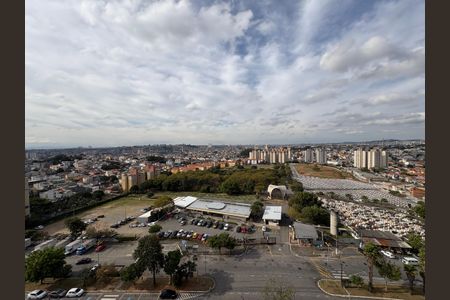Apartamento à venda com 62m², 3 quartos e 2 vagas Apartamento à venda com 62m², 3 quartos e 2 vagasVista do Quarto 2