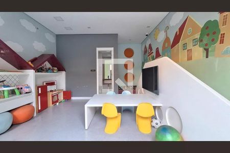 Apartamento à venda com 94m², 3 quartos e 2 vagas Apartamento à venda com 94m², 3 quartos e 2 vagasÁrea comum - Brinquedoteca